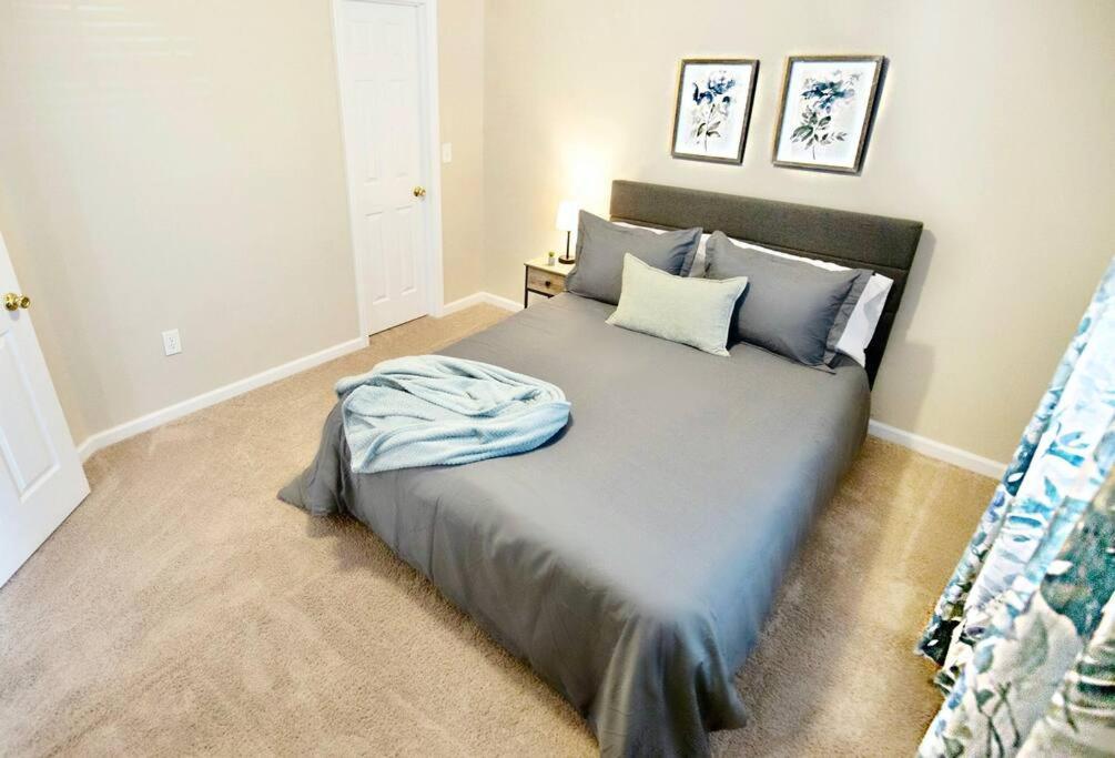 The Home Place & Prime Location Near I-20 Martinez Exterior foto